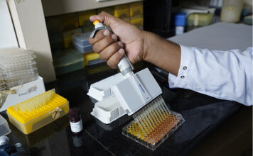 कैंसर उपचार की नई उम्मीद आरएनएआई और नैनो तकनीक आधारित पद्धति RNAi and nanotechnology based method for cancer treatment