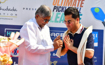 माननीय श्री चंद्रकांत पाटिल ने अभय भुतडा फाउंडेशन की ओर से आयोजित अल्टीमेट पिकलबॉल लीग का उद्घाटन किया